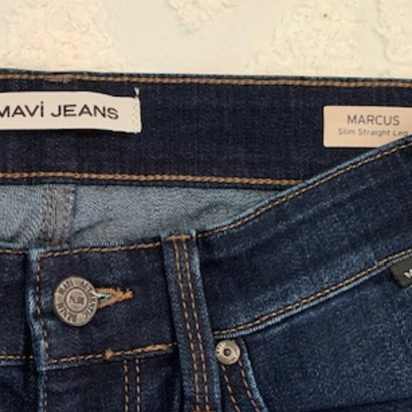 EUC Men's (MARCUS) MAVI Jeans 30 x 30 - Picture 2 of 5